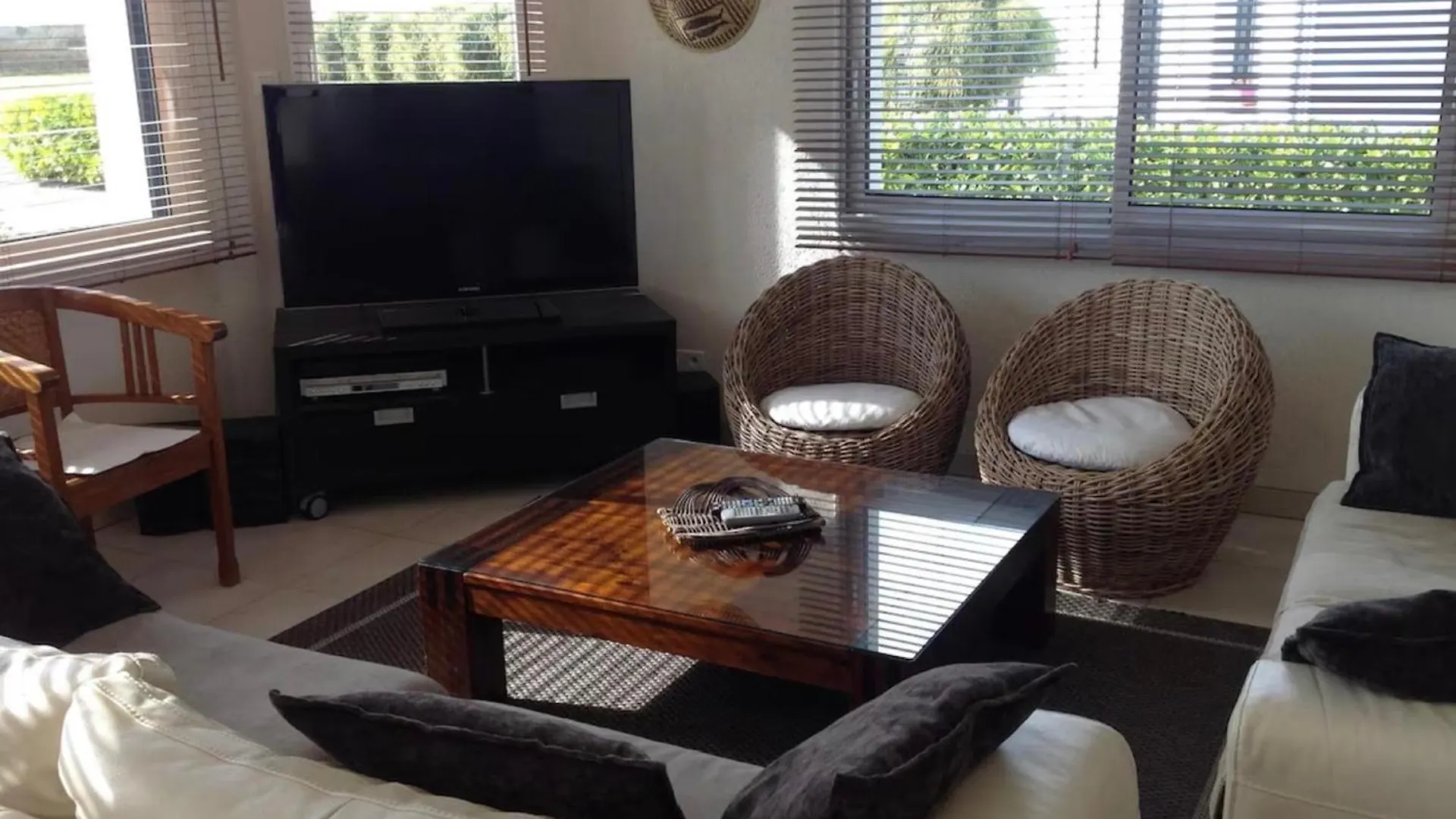 Holiday home Villa Lumineuse 1Km De La Plage Loctudy